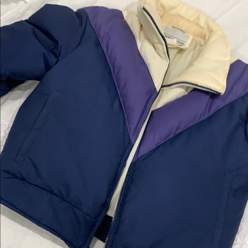 *CLOSET SALE-OFFER/BUNDLE* 
Vintage 1993 puffer